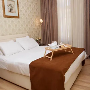 3* Otel Arc