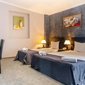 3* Otel Marlyn