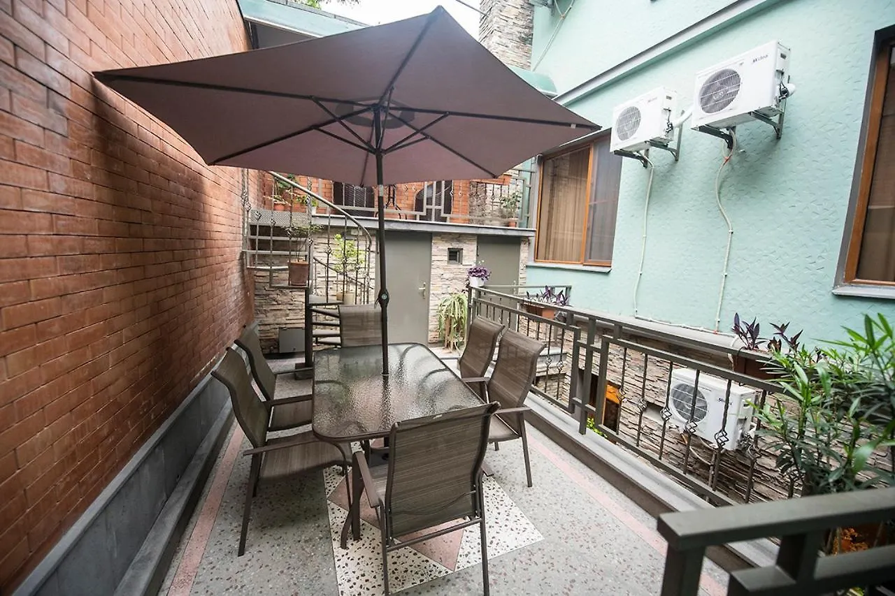 טביליסי Boutique Stay 3*,  גאורגיה