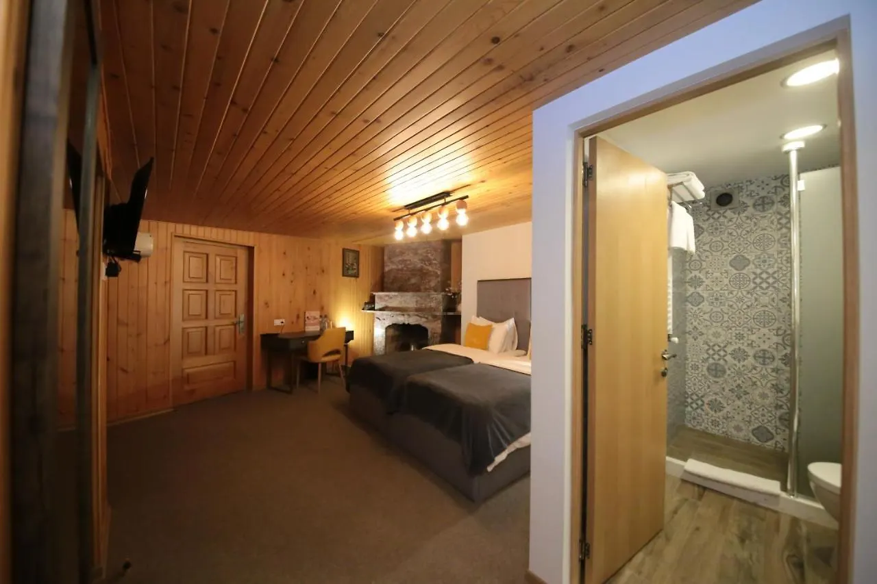 טביליסי Boutique Stay 3*,  גאורגיה